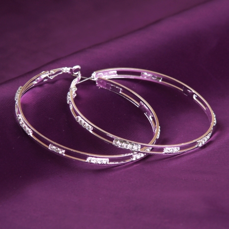 silver earringsの写真素材