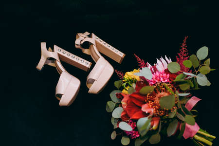 Bridesmaid dresses, shoes, garter, bouquet, rings, bracelet, beads, accessoriesの写真素材