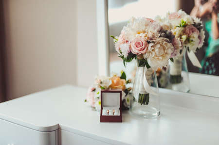 Bridesmaid dresses, shoes, garter, bouquet, rings, bracelet, beads, accessoriesの写真素材