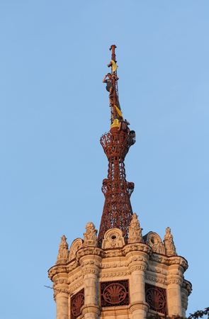 Kiev, Ukraine - August 30, 2015: Teenagers engaged in the extreme top of the mast of the building on the street Khreshchatykのeditorial素材