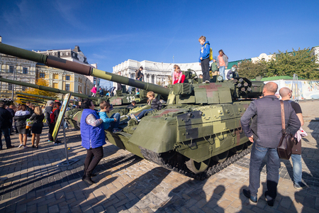 Kiev, Ukraine - October 14, 2018: People visiting the exhibition of military equipment on Mikhailovskaya Square on the occasion of the Day of Defender of Ukraineのeditorial素材