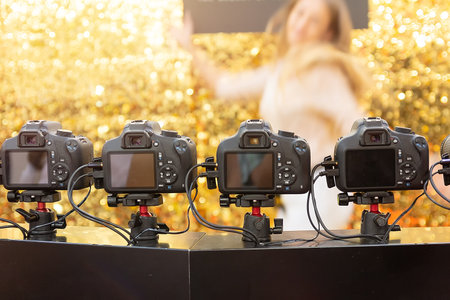 A series of DSLR cameras for volumetric shooting of the subject. Shallow depth of fieldの写真素材