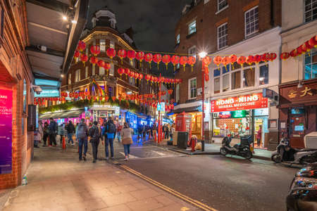 London - October 2019: streets in Chinatown of London at nightのeditorial素材
