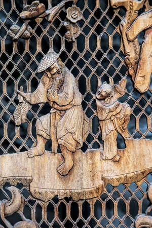 Chengdu China, April 2, 2017 Decorative art on doors along the famous Kuanzhai Alleys in Chengdu, Sichuan province, Chinaのeditorial素材