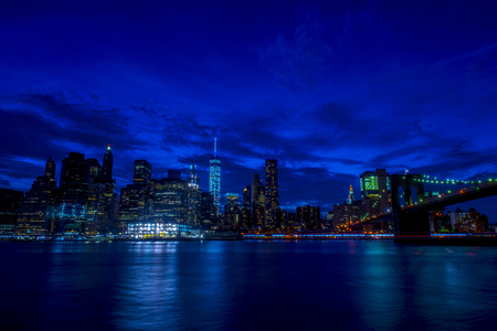 NY Sky panorama from the brooklyn bridgeの写真素材
