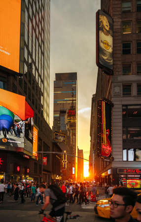 People walking by 7th avenue in Manhattan, New York City, USAのeditorial素材
