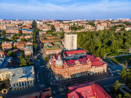 Tomsk, Russia - July 2, 2021. View from a height to the central street of Tomsk, Lenin Avenueのeditorial素材