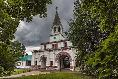 Moscow, Russia - August 7, 2021. Museum building Milestones in the history of Kolomenskoyeのeditorial素材