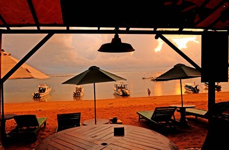 Sunrise in Sanur beach Bali Indonesia. sanurのeditorial素材