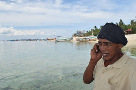 Madura, Indonesia - November 13, 2017: Fishing activities on Gili Labak Beach which has beautiful beaches and white sand in Sumenep, Madura, East Java, Indonesiaのeditorial素材