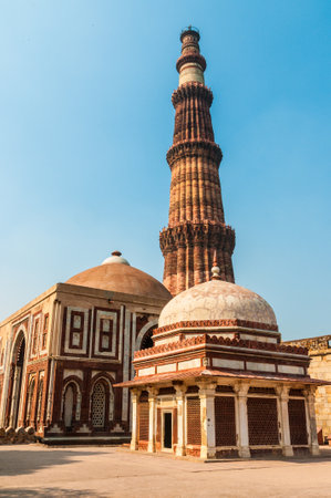 The minaret of Qutub Minar in Delhi, Indiaのeditorial素材