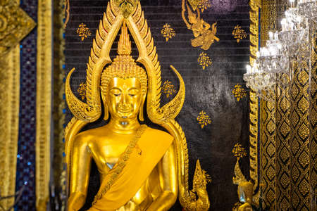 Most beautiful Buddha figure in Thailand, placed at Wat Phra Si Rattana Mahathatのeditorial素材