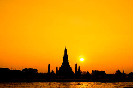 Wat Arun Thailand Temple in Sunset scene の写真素材