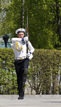 KIEV, UKRAINE - MAY 28  Soldiers of the honor guard during a training session, May 28, 2012 in Kiev, Ukraine のeditorial素材