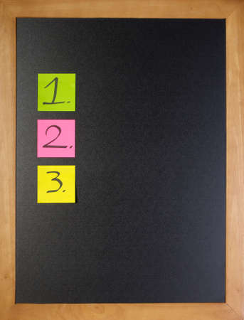 Simple way to list your priorities with copyspace for a message
