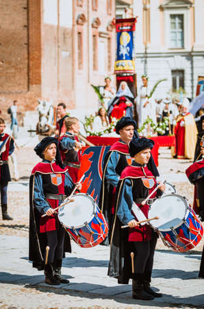 Asti, Italy - September 16, 2012: the historical Medieval parade of the Palio of Asti in Piedmont, Italy. Drummer in medieval paradeのeditorial素材