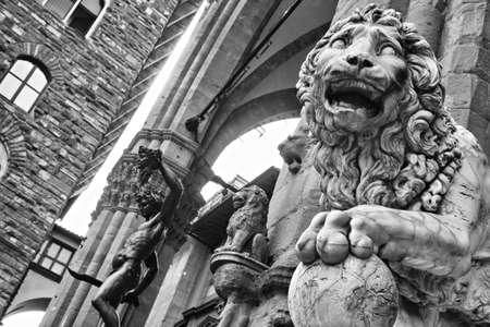 Black and white of Lion at Loggia dei Lanzi  in Piazza della Signoria in  Florence, Italyの写真素材