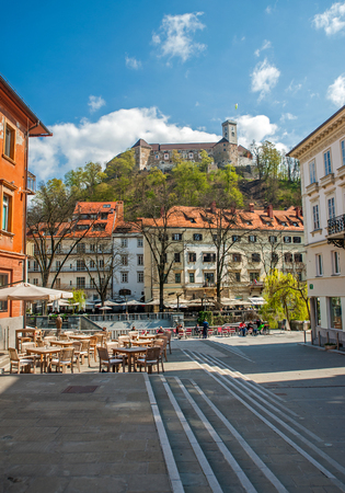 Ljubljana street with castle, Sloveniaのeditorial素材
