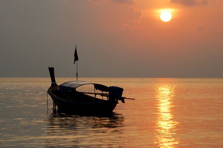 boat in sunset の写真素材