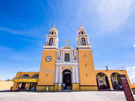 Cholula, Mexico - Oct 24, 2018:Iglesia Sobra Piramide Church in Cholula Mexicoのeditorial素材