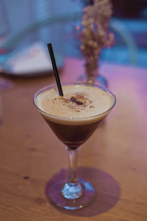 Alcoholic cocktail based on coffee and vodka