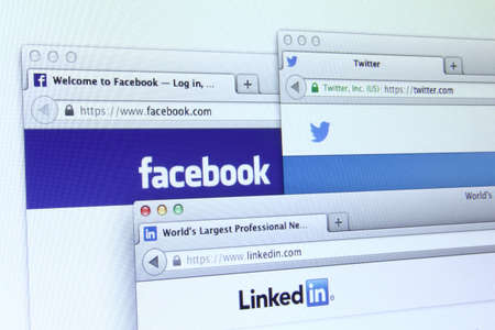 Johor, Malaysia - May 06, 2014: Social networking websites on computer screen. There are famous social networking webs, May 06, 2014 in Johor, Malaysia.のeditorial素材