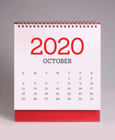 Simple desk calendar for October 2020の写真素材