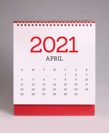 Simple desk calendar for April 2021の写真素材