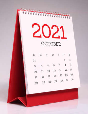 Simple desk calendar for October 2021の写真素材