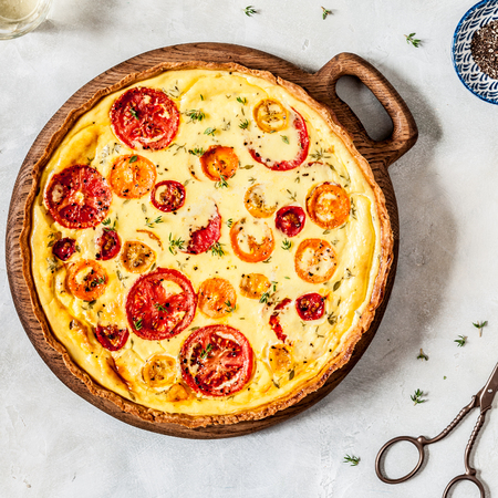 Sour Cream, Cottage Cheese, Tomato and Thyme Tart, squareの写真素材