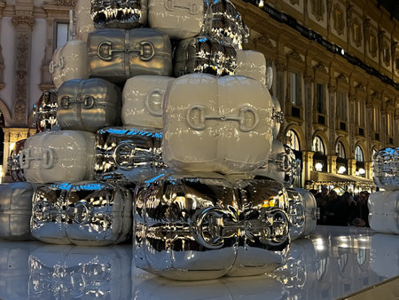 The Gucci Christmas Tree Is Not a Tree. An installation of 78 gift boxes sealed with Gucci signature Milan iconic Galleria Vittorio Emanuele II. Milan, Italy. December 12.2023のeditorial素材