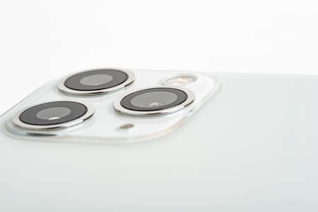 Vidalia, Georgia, USA / September 27, 2019: A studio product shot of Appleâs iPhone 11 Pro Max mobile phone in silver set on white background.のeditorial素材