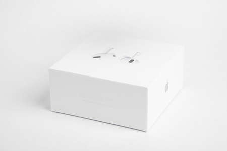 Vidalia, Georgia / USA - December 14, 2019 - A studio product shot of white packaging box of the Apple AirPods Pro set on a plain light color background.のeditorial素材
