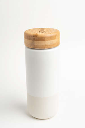 Vidalia, Georgia / USA - September 22, 2019: A pristine SOMA white ceramic mug set on a plain white background.のeditorial素材