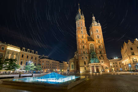 St. Mary's Basilica Krakow at nightのeditorial素材