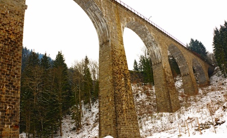 An interesting pattern of diminishing arches formed by this brick bridge in the Ravennaschlucht Gorge in the German Black Forestの写真素材