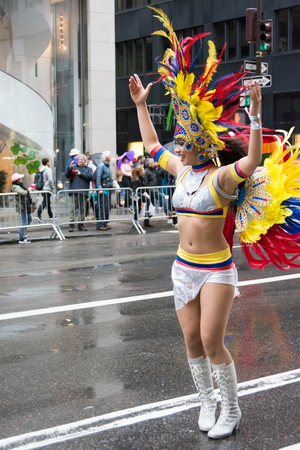 NEW YORK CITY - OCT. 9, 2016: People marching in the 2016 Hispanic Day Parade, part of the Hispanic National Heritage Month, on Fifth Avenue in Manhattan. New York Cityのeditorial素材