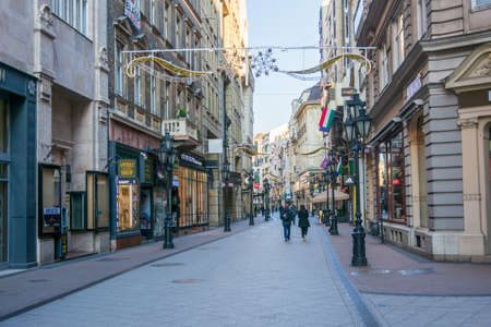 BUDAPEST - DEC. 29, 2019: People enjoying an early morning in the festive, decorated streets of Budapest between Christmas and New Year'sのeditorial素材