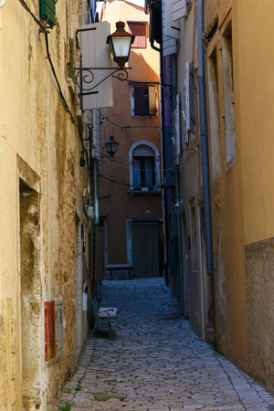 Narrow street in the old town of Rovinj, Croatiaの写真素材