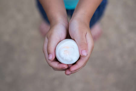 Children eat boiled eggsの写真素材