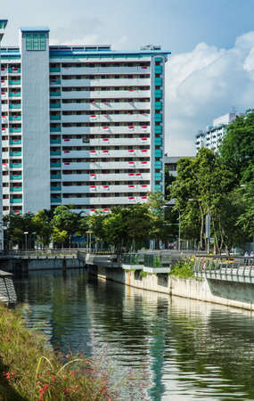Singapore-22 JUL 2017:Singapore Rochor canal and hdb building viewのeditorial素材