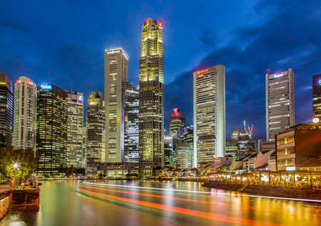 Singapore-04 OCT 2017: Singapore Clarke Quay river front night viewの写真素材