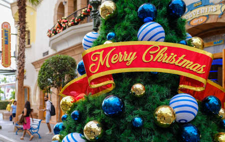 Singapore-28 NOV 2017: Christmas tree display in Singapore universal studiosのeditorial素材