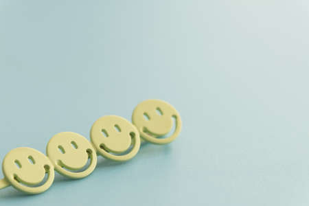 Fashion Smiley Face Hairpin Hair Clip Women Barretteの写真素材