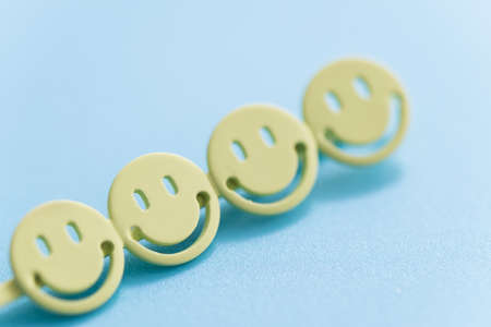Fashion Smiley Face Hairpin Hair Clip Women Barretteの写真素材