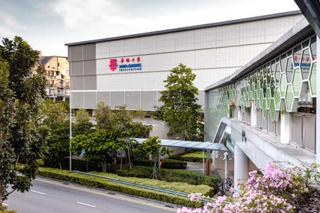 Singapore-07 FEB 2020: Singapore famous high school Hwa Chong Institution facadeのeditorial素材
