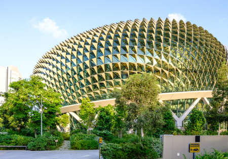 Singapore-26 FEB 2020: The Esplanade Opera building. Know locally as the Hedgehog or Durian because of shape.のeditorial素材