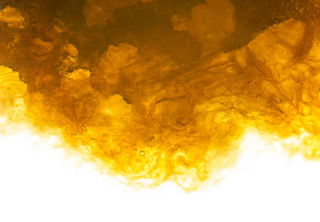 Cola ice crystal turns a beautiful brown backgroundの写真素材