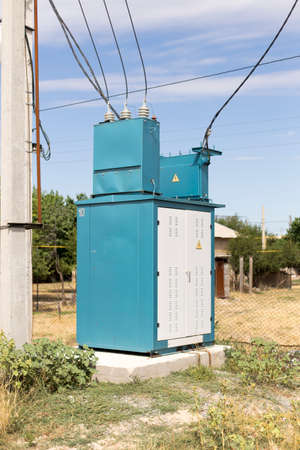 Electrical transformer