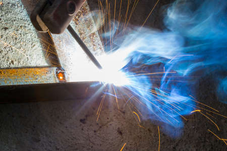 Metal Welding with sparks